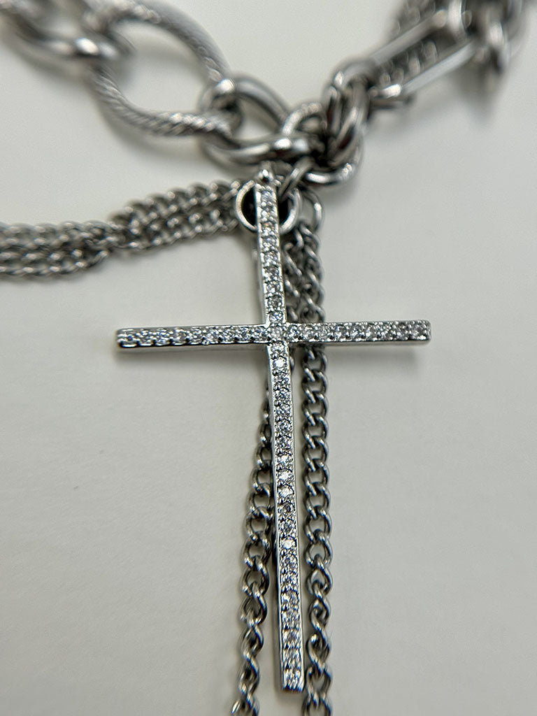 Ατσάλινο κολιέ με αλυσίδες και κρεμαστά μοτίφ