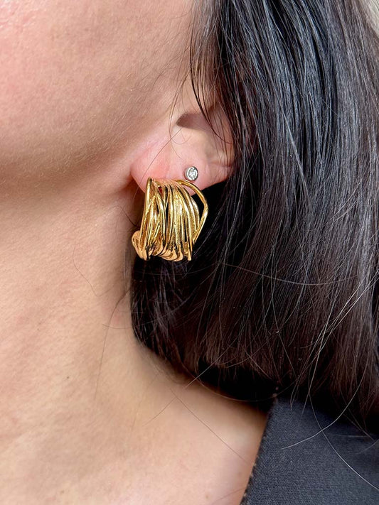 Εντυπωσιακά ατσάλινα σκουλαρίκια