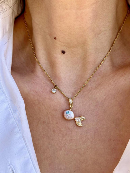 Χειροποίητο ατσάλινο σετ κολιέ Peach Pearl & Ψαράκι με μαργαριτάρι