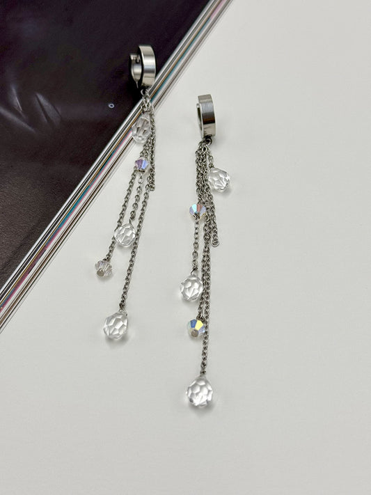 Μακριά ατσάλινα σκουλαρίκια  με αλυσίδες και διάφανα κρύσταλλα