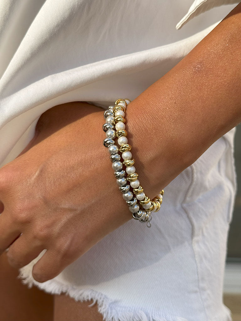 Χειροποίητο βραχιόλι με χάντρες φίλντισι και ανοξείδωτο ατσάλι