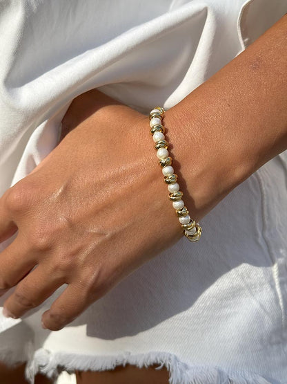 Χειροποίητο βραχιόλι με χάντρες φίλντισι και ανοξείδωτο ατσάλι