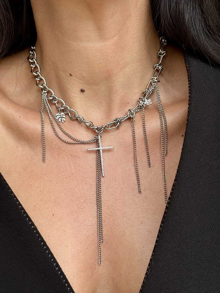 Ατσάλινο κολιέ με αλυσίδες και κρεμαστά μοτίφ