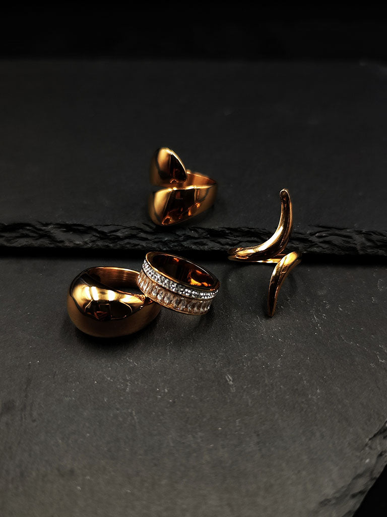 Spirit gold ring