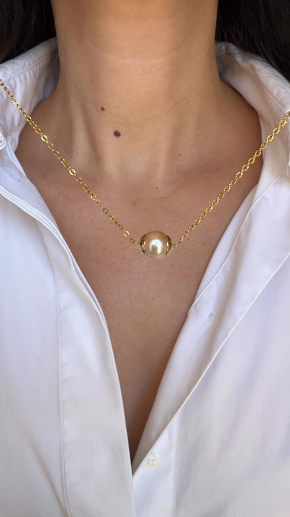 Χειροποίητο ατσάλινο κολιέ Peach Pearl με φυσικό μαργαριτάρι